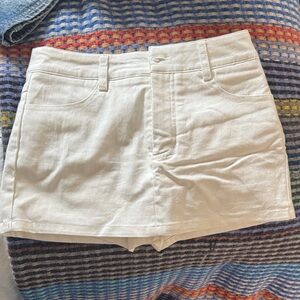 Princess Polly white/Cream Skort size 2